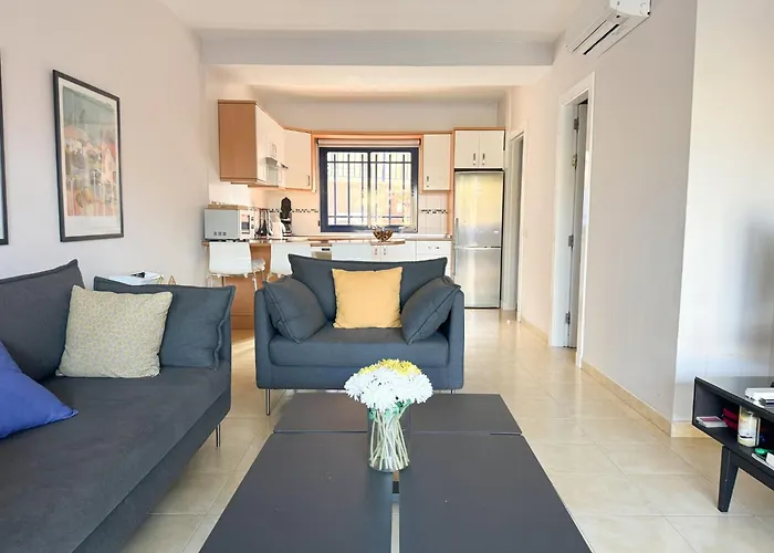 Retreat Feliz בית נופש *