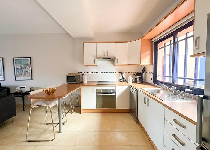 Retreat Feliz * מלונראס